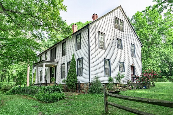 Black Mountain Inn image 3